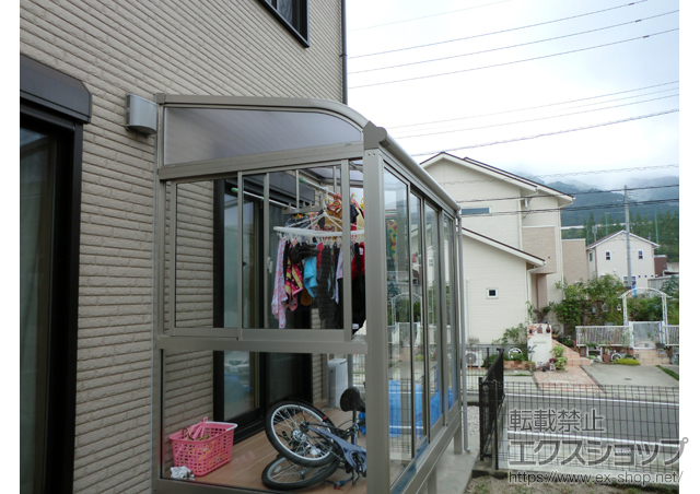 福岡県大野城市ののテラス囲い・サンルーム サンフィールIII R型 床納まり ランマ無し 積雪〜20cm対応 施工例