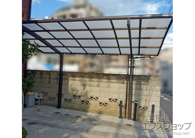 東京都杉並区のLIXIL リクシル（トステム）のカーポート カーブポートシグマIII 積雪〜20cm対応＋着脱式サポート ロング柱23用 1本入 施工例