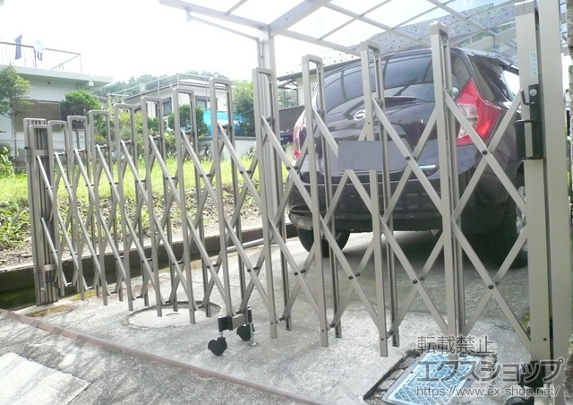 東京都八王子市ののカーゲート トリップゲートRB型 ノンレール 片開き 35S 施工例