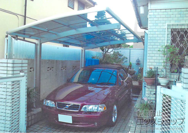 東京都練馬区ののカーポート レイナポートグラン　積雪〜20cm対応+着脱式サポート(2本入り) 施工例