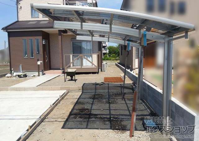 埼玉県越谷市ののカーポート プレシオスポート 積雪〜20cm対応 施工例