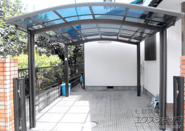 東京都多摩市のLIXIL リクシル（トステム）のカーポート カルエードシグマIII 積雪〜20cm対応 施工例