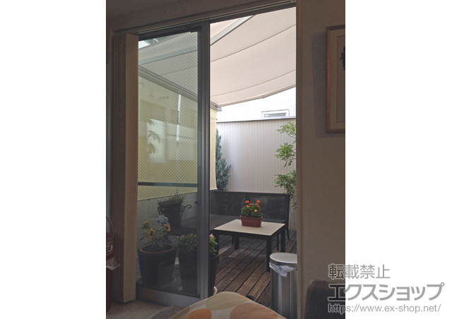 東京都板橋区のLIXIL リクシル（トステム）のオーニング・日よけ 彩風CR型 手動式 施工例