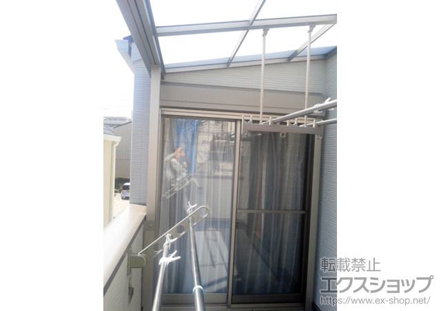 兵庫県西宮市のLIXIL リクシル（トステム）のバルコニー・ベランダ屋根 ライザーテラスII F型 屋根タイプ 単体 積雪〜20cm対応 施工例