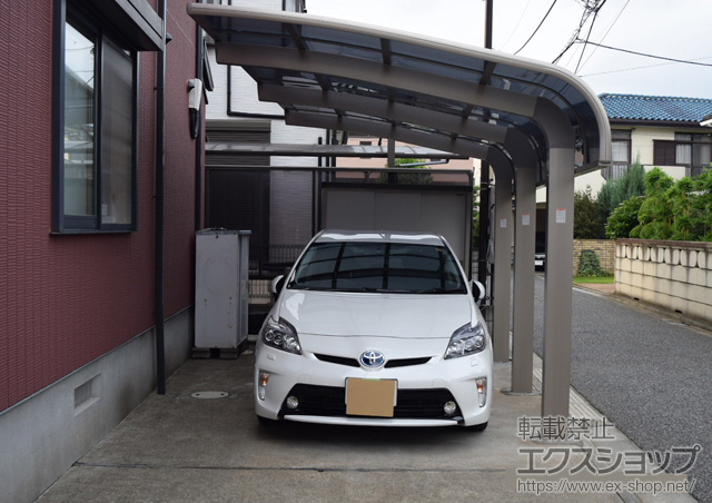 埼玉県川越市のLIXIL リクシル（トステム）のカーポート テールポートシグマIII 1500 積雪〜50cm対応 施工例