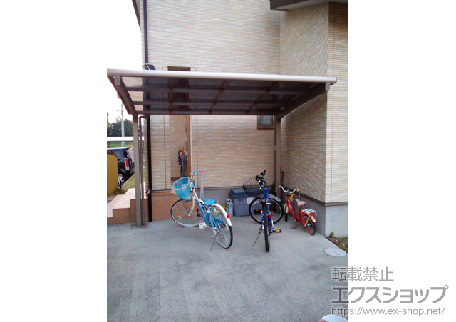 佐賀県鳥栖市のLIXIL リクシル（トステム）のサイクルポート・駐輪場 カーブポートシグマIII ミニ 積雪~20cm対応 施工例