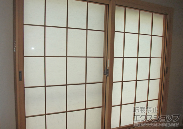 広島県のの二重窓（内窓） インプラス（ダストバリア） 引違い窓2枚建＋ふかし枠（70mm）3方＋ふかし枠下部補強部材 施工例