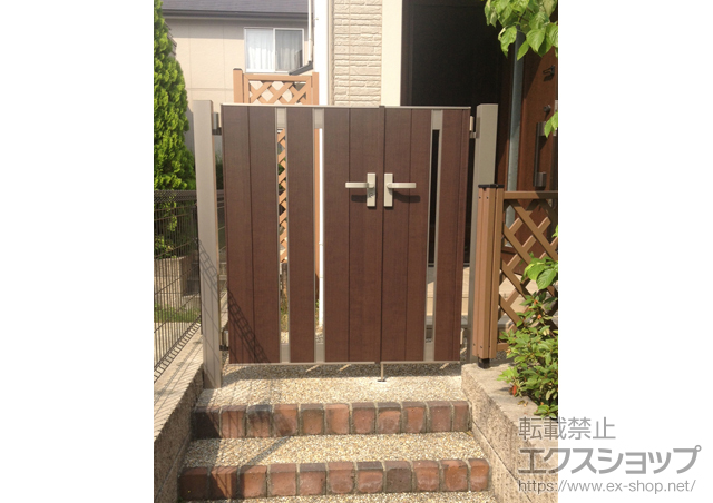 福岡県福岡市のの門扉 ジオーナ門扉 SA型 両開き親子 マテリアルカラー 柱使用 施工例