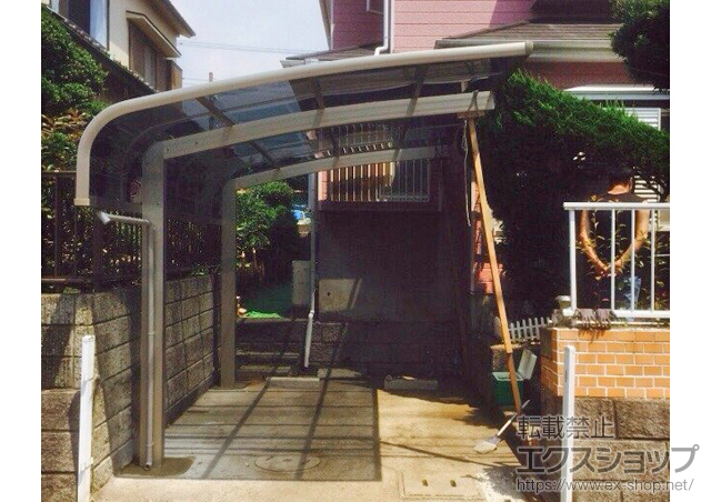 千葉県千葉市ののカーポート プレシオスポート アルファ 積雪〜20cm対応 施工例