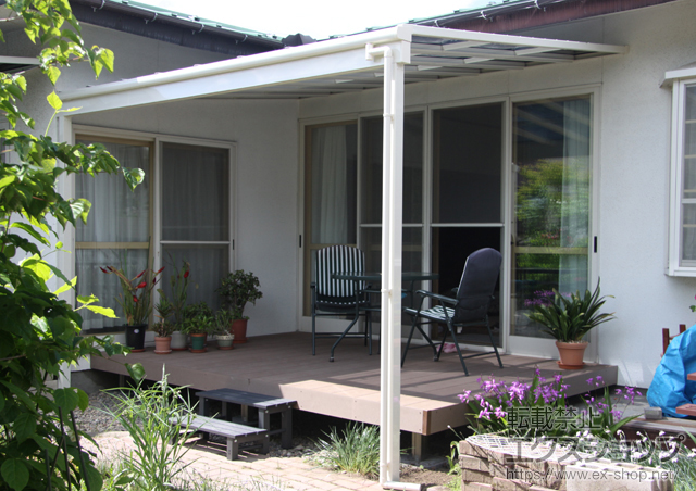 長野県須坂市のLIXIL リクシル（トステム）のテラス屋根 ライザーテラスII F型 1500 テラスタイプ 単体 積雪〜50cm対応 施工例