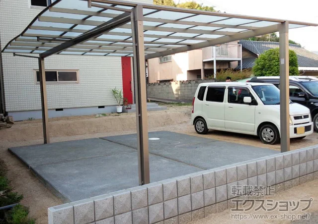 岡山県岡山市のLIXIL リクシル（トステム）のカーポート エックスルーフ ワイド 積雪～20cm対応 施工例