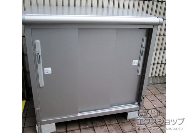 東京都世田谷区のの物置・屋外倉庫 エスモ 一般型(ESD-1206YGL) 施工例