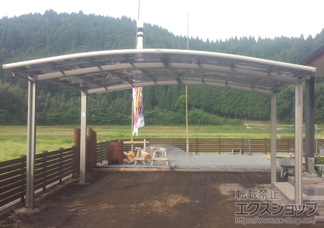 宮崎県小林市のLIXIL リクシル（トステム）のカーポート カーブポートシグマIII ワイド 積雪〜20cm対応 施工例