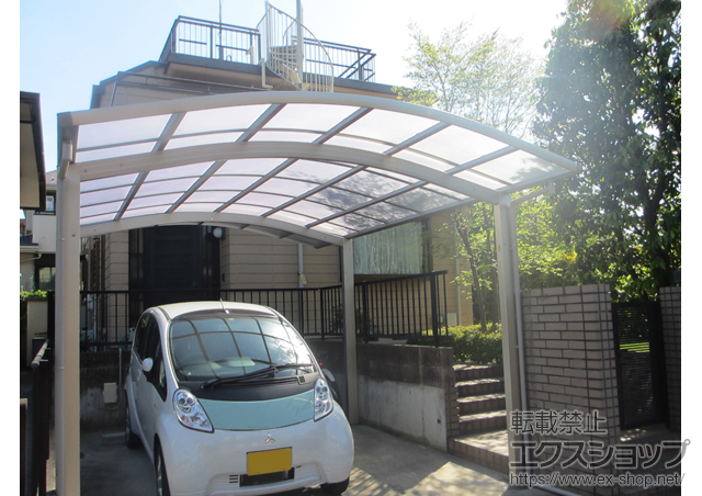 神奈川県横浜市ののカーポート レイナツインポートグラン　積雪〜20cm対応 施工例