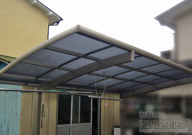 栃木県日光市のLIXIL リクシル（トステム）のカーポート カーブポートシグマIII 積雪〜20cm対応 施工例