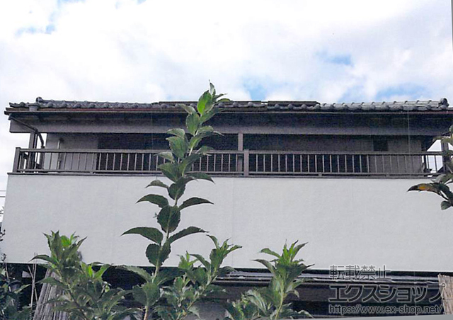 群馬県佐波郡玉村町ののバルコニー・ベランダ屋根 ヴェクターテラス F型 1500 屋根タイプ 連棟 積雪〜50cm対応 施工例