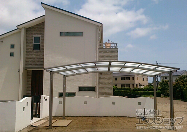 千葉県鴨川市のLIXIL リクシル（トステム）のカーポート カーブポートシグマIII ワイド 積雪〜20cm対応 施工例