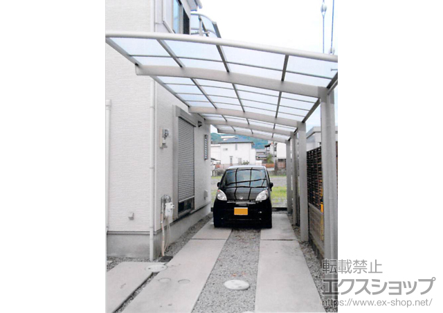 奈良県奈良市のLIXIL リクシル（トステム）のカーポート カーブポートシグマIII 縦連棟 積雪〜20cm対応 施工例
