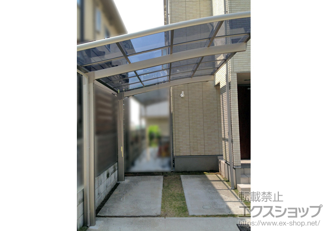 兵庫県姫路市のLIXIL リクシル（トステム）のカーポート カーブポートシグマIII 積雪〜20cm対応 施工例