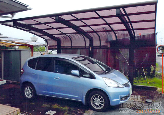 神奈川県相模原市ののカーポート レイナキャップポートグラン50　積雪〜50cm対応+着脱式サポート柱 3本入り 施工例