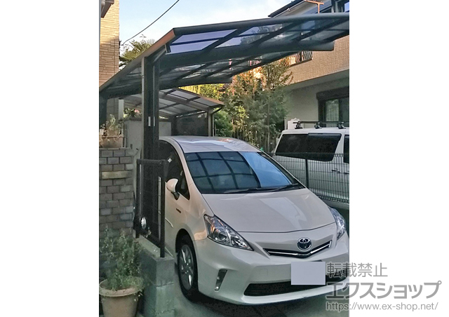 東京都町田市のLIXIL リクシル（トステム）のカーポート レグナスポートシグマIII 積雪〜20cm対応(メーカー試験値 積雪〜30cm対応) 施工例