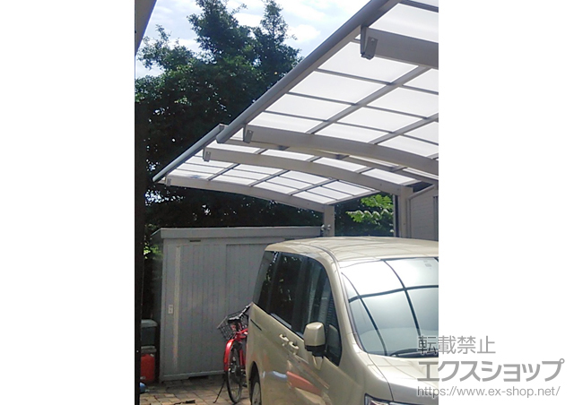 埼玉県北本市ののカーポート プレシオスポート 積雪〜20cm対応＋着脱式補助柱 2本入り 施工例