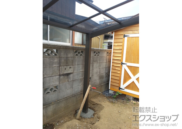 埼玉県さいたま市のLIXIL リクシル（トステム）のサイクルポート・駐輪場 カーブポートシグマIII ミニ 積雪〜20cm対応 施工例
