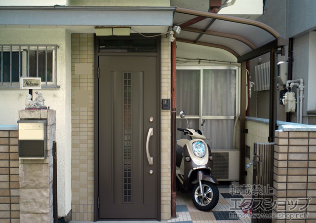 大阪府東大阪市ののテラス屋根 プレシオステラス R型 テラスタイプ 単体 積雪〜20cm対応 施工例