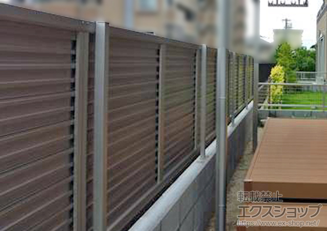 熊本県熊本市ののフェンス・柵 レスティナフェンス7型 横目隠し 自由柱 施工例