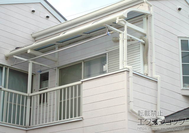 埼玉県川口市ののバルコニー・ベランダ屋根 ヴェクターテラス R型 ルーフタイプ 単体 積雪〜20cm対応 施工例