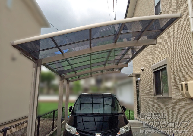 広島県世羅郡世羅町のLIXIL リクシル（トステム）のカーポート カーブポートシグマIII 延長 積雪〜20cm対応 施工例