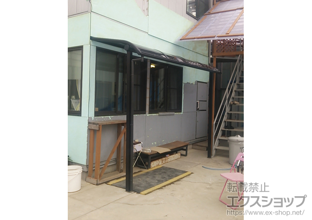 埼玉県三郷市ののテラス屋根 プレシオステラス R型 テラスタイプ 単体 積雪〜20cm対応 施工例