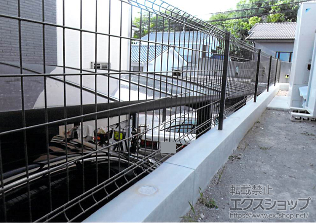 神奈川県鎌倉市ののフェンス・柵 ハイグリッドフェンスUF8型 フリーポールタイプ 施工例