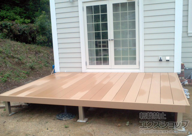 広島県東広島市ののウッドデッキ リウッドデッキ 200 施工例