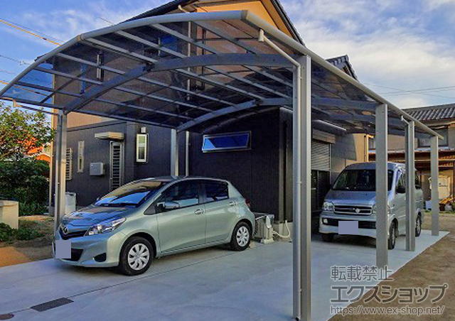 愛知県豊橋市ののカーポート レイナポートグラン 縦連棟　積雪〜20cm対応 施工例