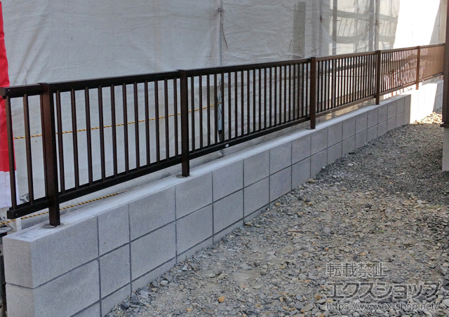 北海道札幌市ののフェンス・柵 レスティナフェンス22型 自由柱仕様 施工例