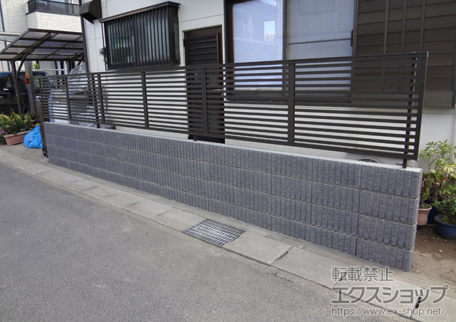 栃木県さくら市ののフェンス・柵 プレスタフェンス3型 太横桟 フリーポールタイプ 施工例