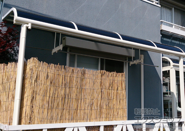 兵庫県篠山市のLIXIL リクシル（トステム）のテラス屋根 ライザーテラスII R型 1500 テラスタイプ 単体 積雪〜50cm対応 施工例