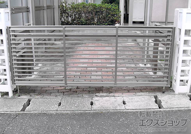 兵庫県神戸市ののカーゲート オーバードアS1型 手動式 施工例