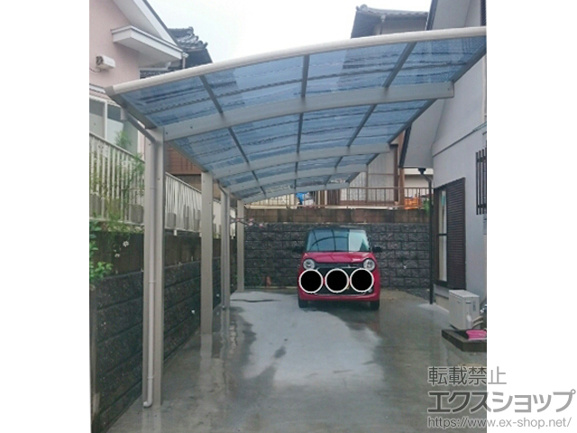 福岡県北九州市ののカーポート プレシオスポート 縦連棟 積雪〜20cm対応＋収納式物干しセット2型 施工例