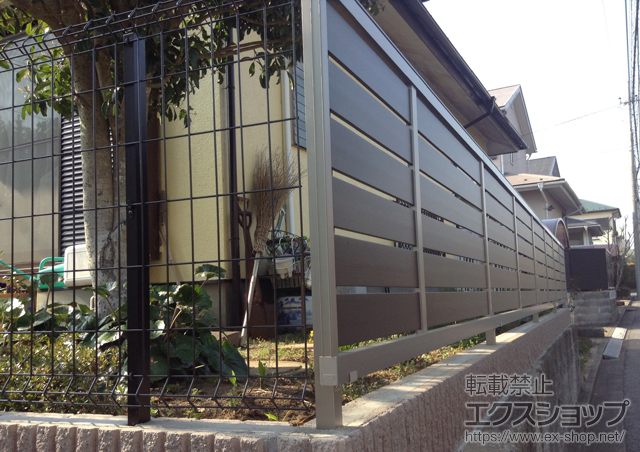 千葉県成田市ののフェンス・柵 イーネットフェンス1F型 自由柱タイプ 施工例