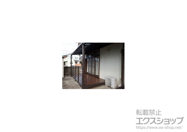 埼玉県東松山市のLIXIL リクシル（トステム）のテラス囲い・サンルーム ほせるんですII F型 ハーフ囲いタイプ 積雪〜50cm対応＋吊り下げ物干し 標準 2本入 施工例