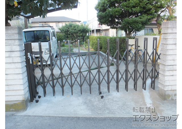 千葉県千葉市ののカーゲート アルシャインII M型 Aタイプ ノンレール 片開き 310S 施工例