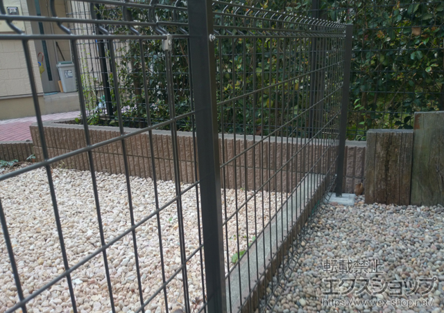 東京都足立区ののフェンス・柵 ハイグリッドフェンスN8型 フリーポールタイプ 施工例