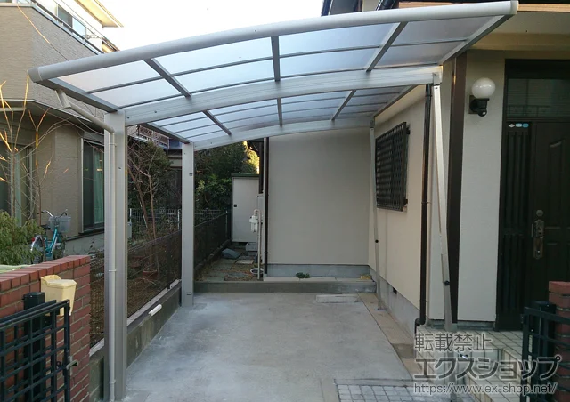 ��ʌ������s��YKKAP�̃J�[�|�[�g ���C�i�|�[�g�O�����@�ϐ�`20cm�Ή��{�Ή����j�b�g �{�H��