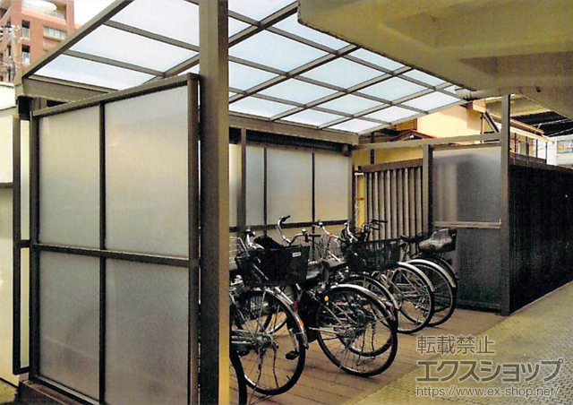 東京都世田谷区のLIXIL リクシル（トステム）のテラス屋根 ライザーテラスII F型 テラスタイプ 単体 積雪〜20cm対応＋前面スクリーン 2段仕様＋側面スクリーン 2段仕様 施工例