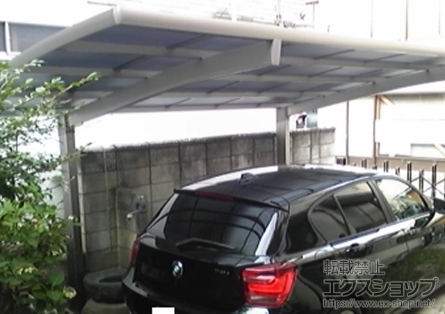 群馬県前橋市のLIXIL リクシル（トステム）のカーポート カーブポートシグマIII 積雪〜20cm対応 施工例