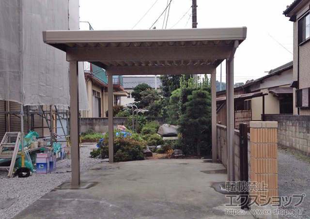 埼玉県秩父市のLIXIL リクシル（トステム）のカーポート テリオスポートIII 3000 角柱4本 積雪〜100cm対応 施工例