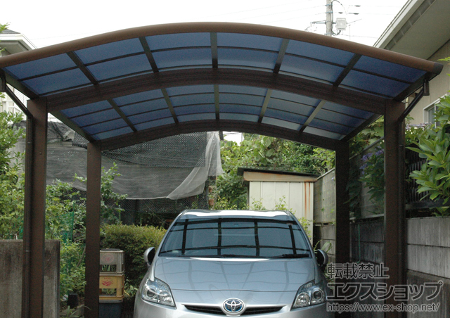 群馬県桐生市ののカーポート レイナワンポートグランZ　積雪〜20cm対応 施工例