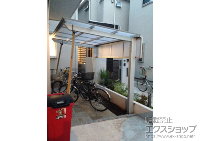 東京都杉並区ののサイクルポート・駐輪場 アーキフィット ミニ 積雪〜20?+アーキフィット ミニ サイドパネルQ 施工例